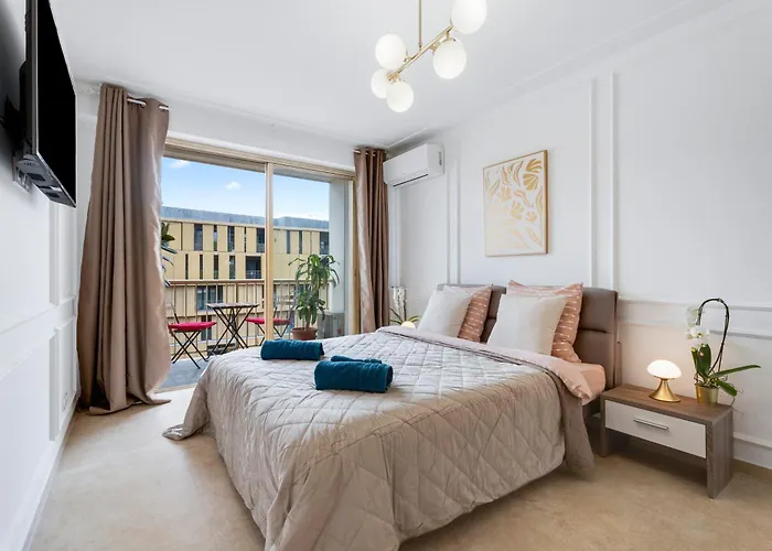 Studio Elegant Avec Balcon Proche Mer Et Tramway